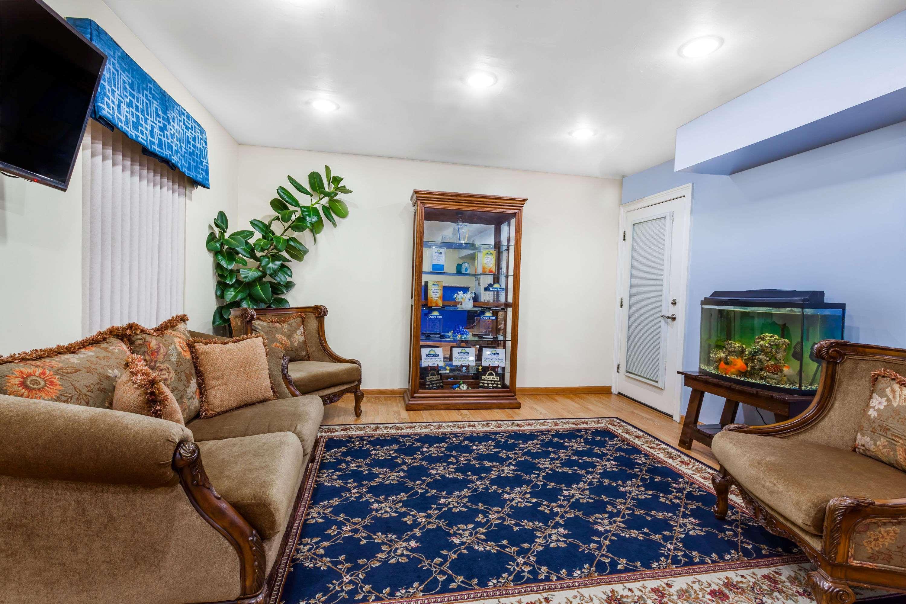 Days Inn By Wyndham Hampton Extérieur photo