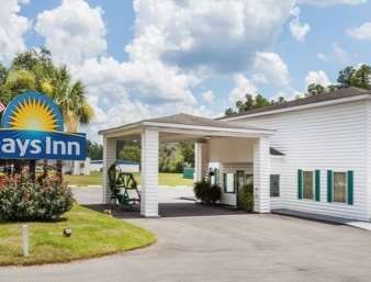 Days Inn By Wyndham Hampton Extérieur photo